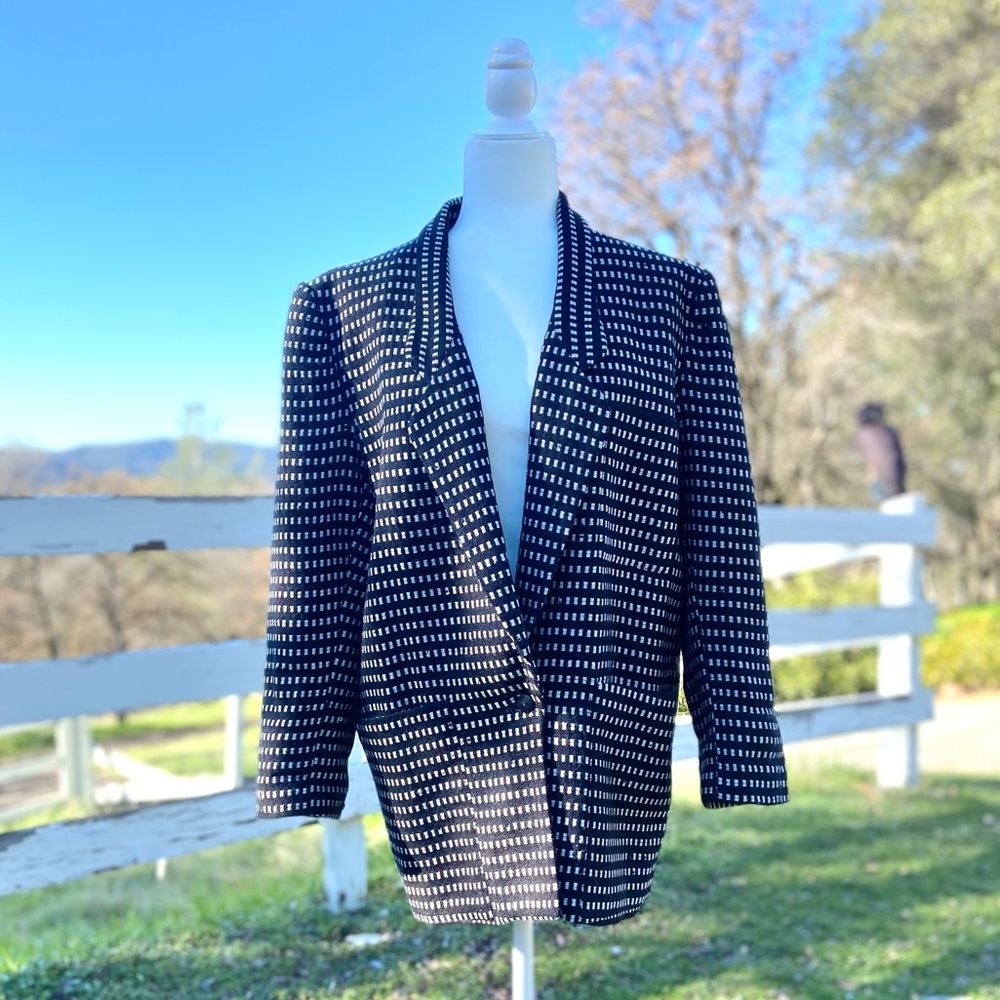 Calvin Klein Studio | Vintage Black & White Wool Oversized Blazer